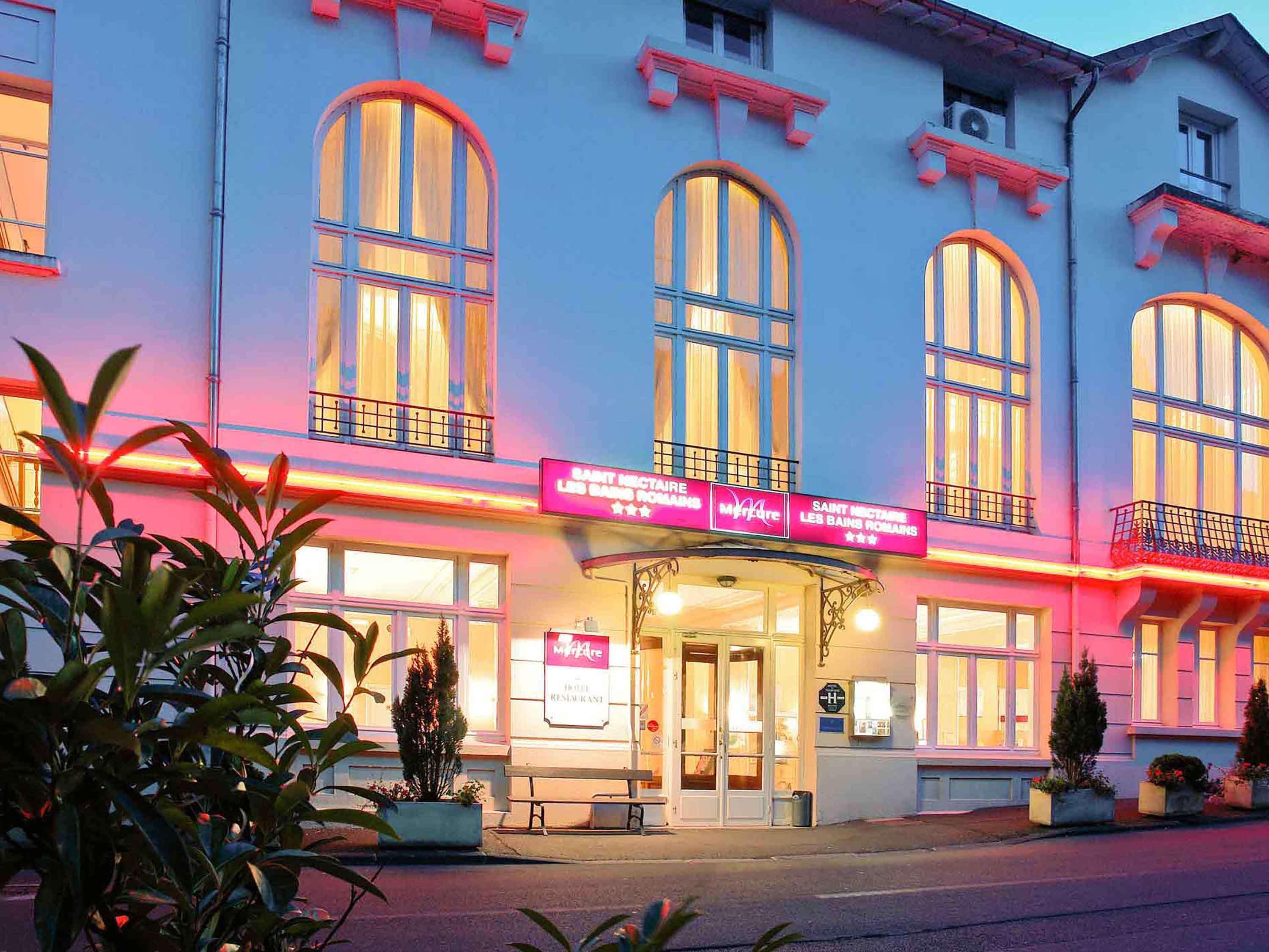 Hotel Mercure Saint-Nectaire Spa & Bien-Etre Exteriör bild